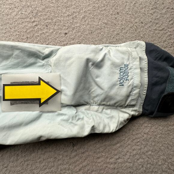 Vintage Volcom Snow Ski Jacket Womens Medium Blue Hooded Full Zip Pockets Hood - Picture 10 of 16